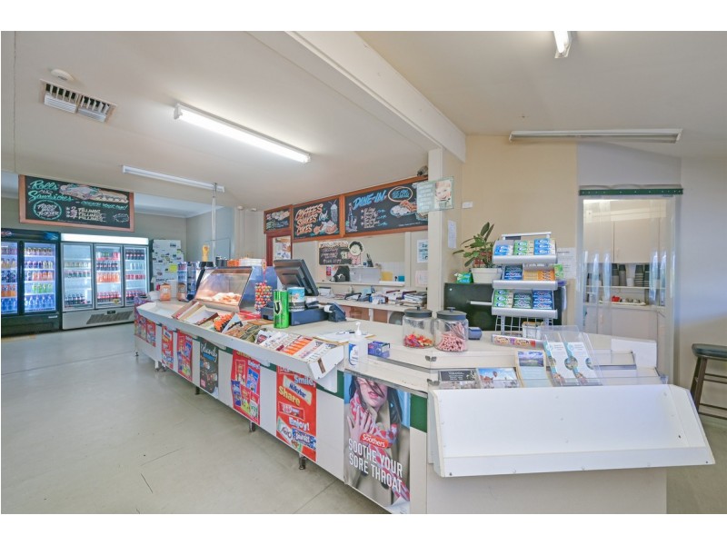 2 Falls Road, Serpentine WA 6125