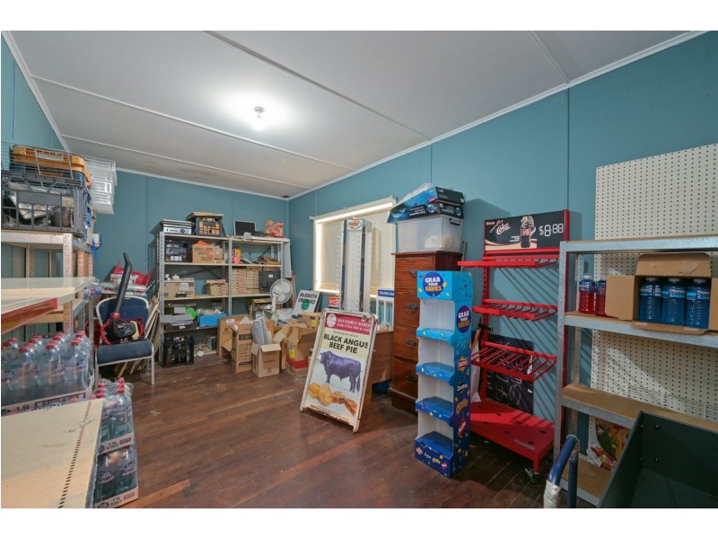 2 Falls Road, Serpentine WA 6125