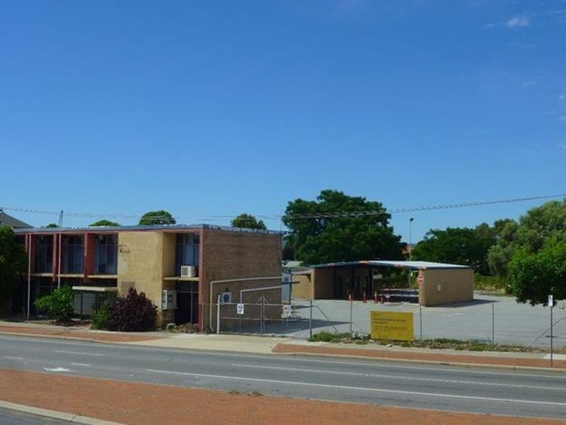 11-13 Victoria Street, Midland WA 6056