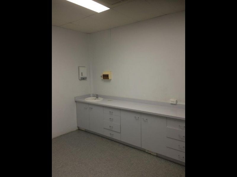 4 & 5/23 Edinburgh Avenue, Kinross WA 6028