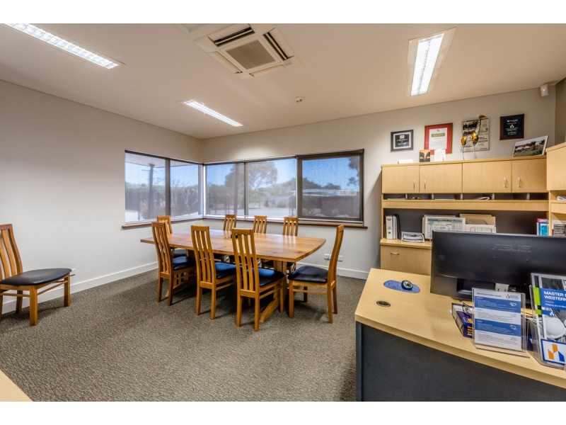 4 Walton Close, Geraldton WA 6530