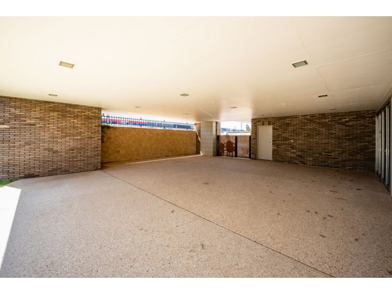 4 Walton Close, Geraldton WA 6530