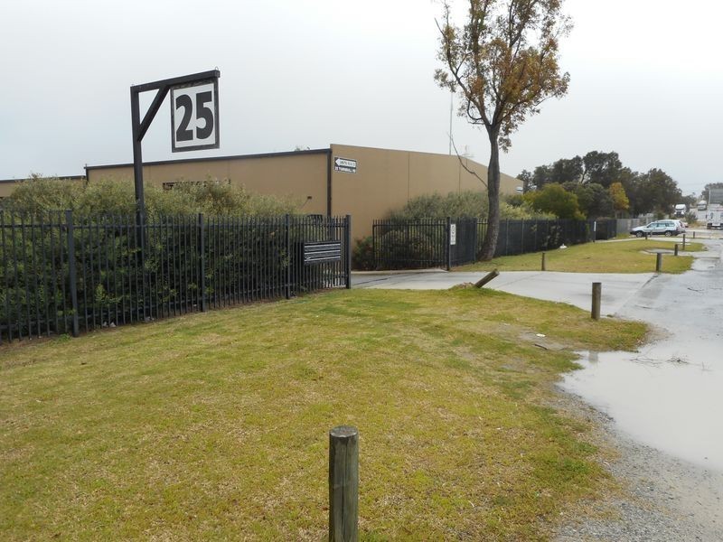 12/25 Turnbull Road, Neerabup WA 6031