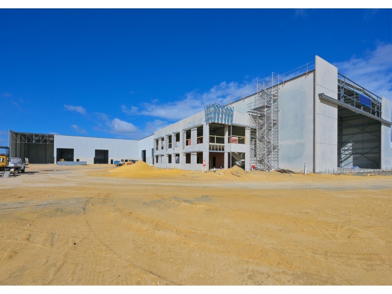 1 Railway Parade, Bibra Lake WA 6163