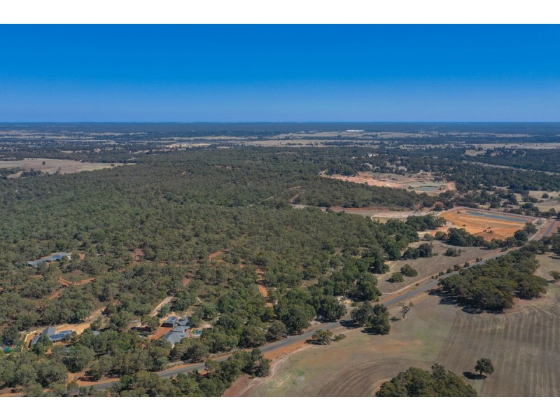 539 Powderbark Road, Lower Chittering WA 6084