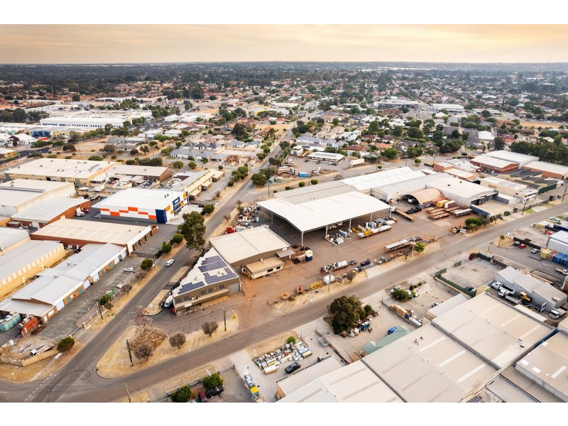 31-43 Tennant Street, Welshpool WA 6106