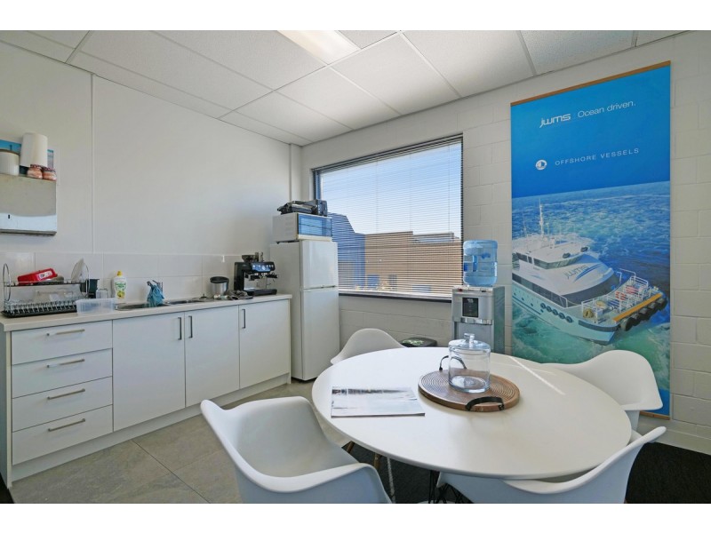 1/124 Stirling Highway, North Fremantle WA 6159