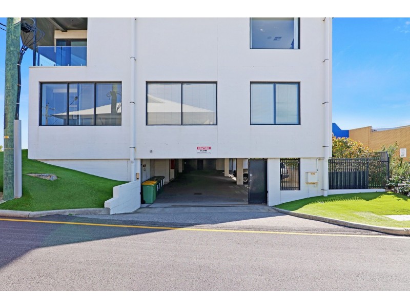 1/124 Stirling Highway, North Fremantle WA 6159