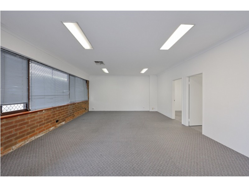 28 Belgravia Street, Belmont WA 6104