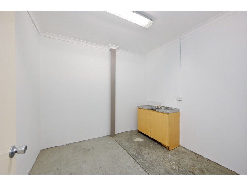 28 Belgravia Street, Belmont WA 6104