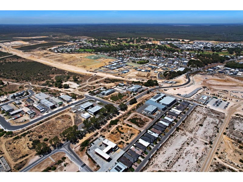 5 Ikara Lane, Yanchep WA 6035