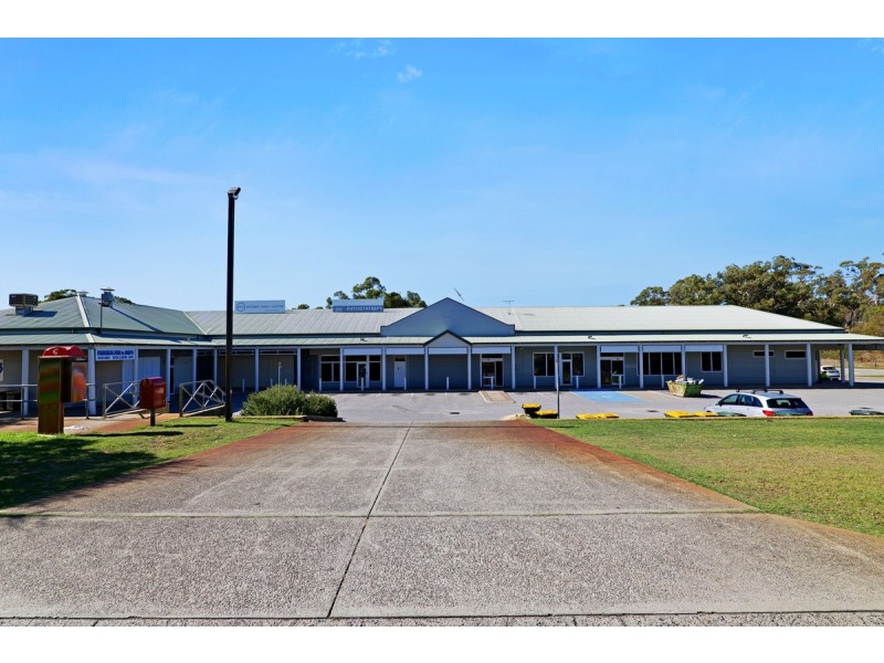 1 Sutherland Parade, Parmelia WA 6167