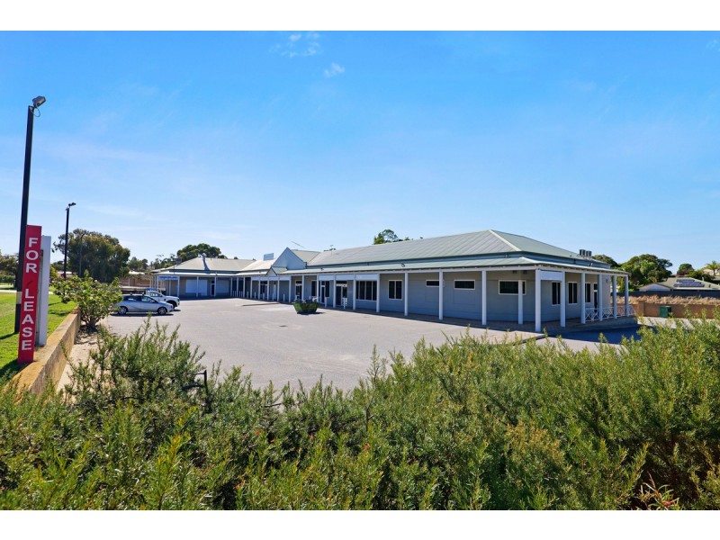 1 Sutherland Parade, Parmelia WA 6167