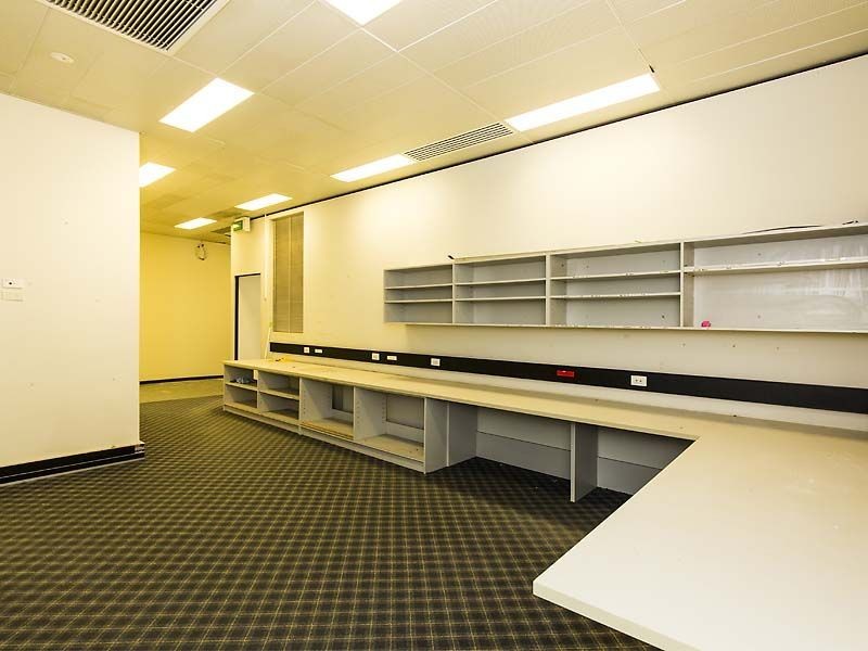 21 Haynes Street, Kalamunda WA 6076