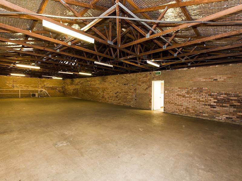 21 Haynes Street, Kalamunda WA 6076