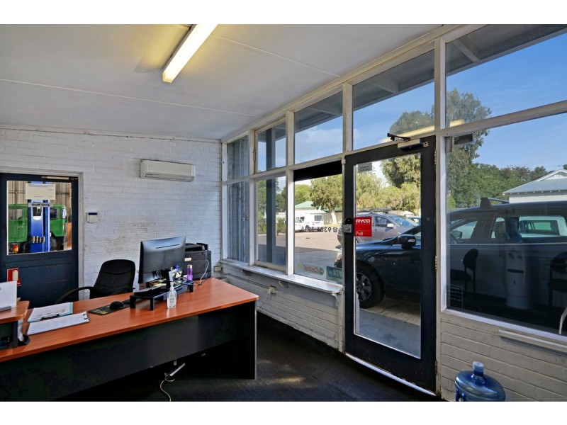 25 Carrington Street, Nedlands WA 6009