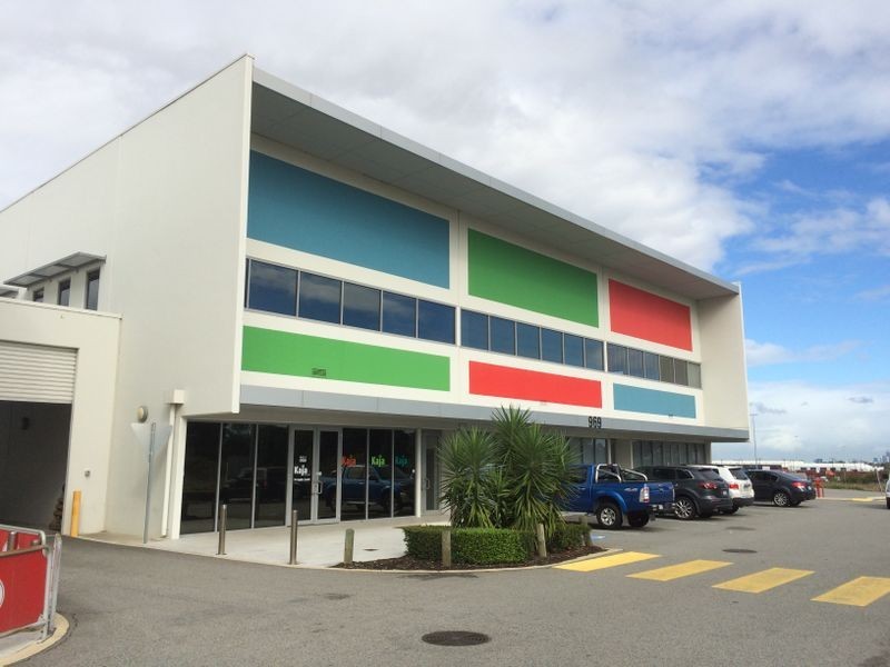 1a 2 2a & 3a/969 Abernethy Road, High Wycombe WA 6057