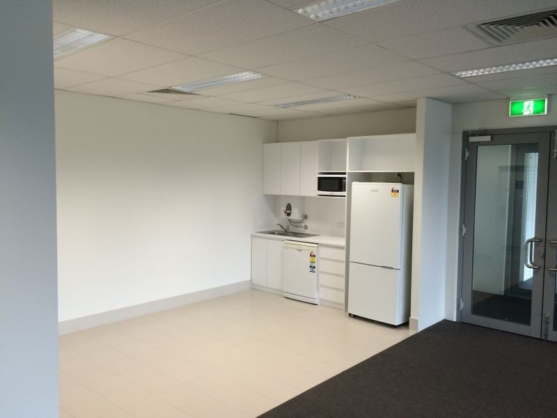 1a 2 2a & 3a/969 Abernethy Road, High Wycombe WA 6057