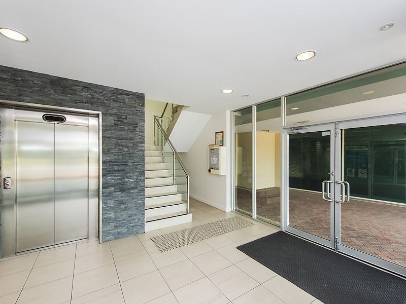 37 McNicholl Street, Rockingham WA 6168