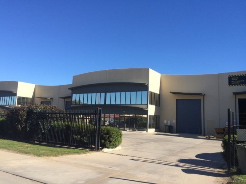 5 6 & 9/48 Kelvin Road, Maddington WA 6109