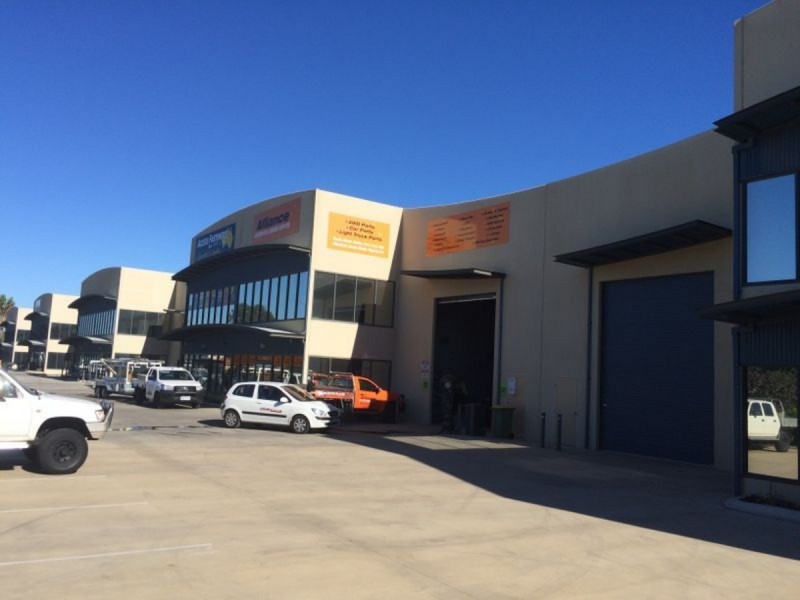 5 6 & 9/48 Kelvin Road, Maddington WA 6109