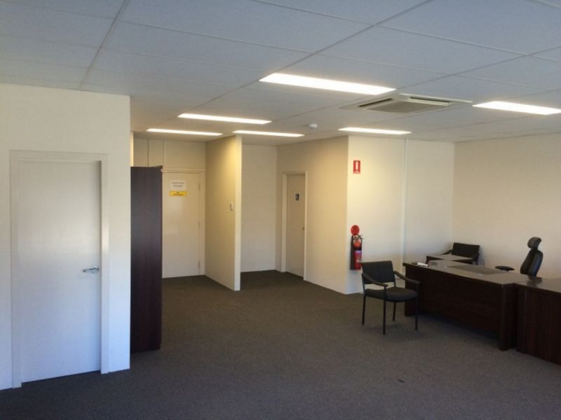 5 6 & 9/48 Kelvin Road, Maddington WA 6109