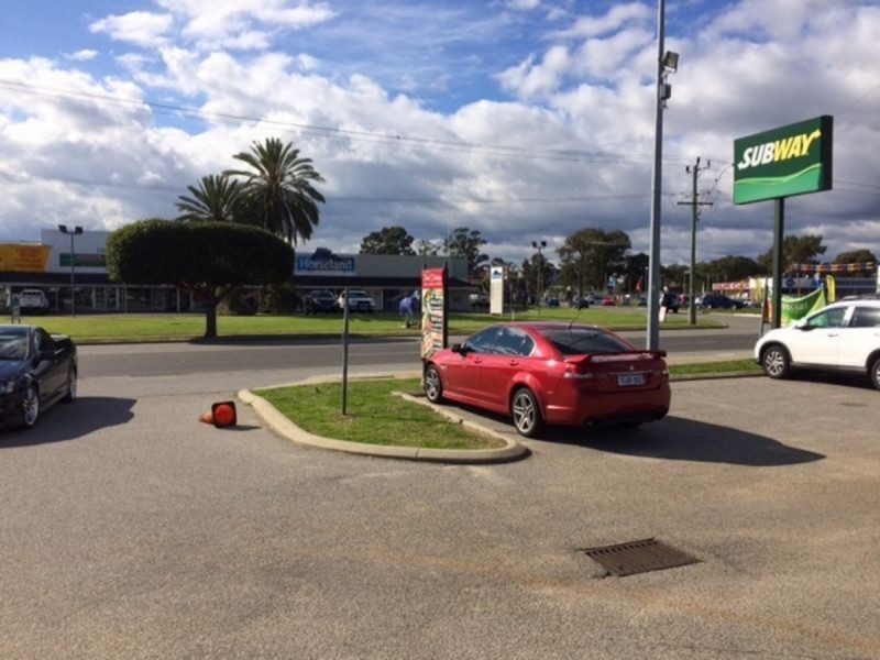 5 & 6/1862 Albany Highway, Maddington WA 6109