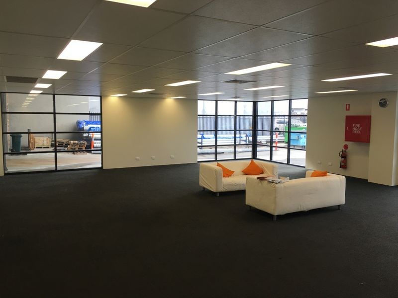 17 Baile Road, Canning Vale WA 6155