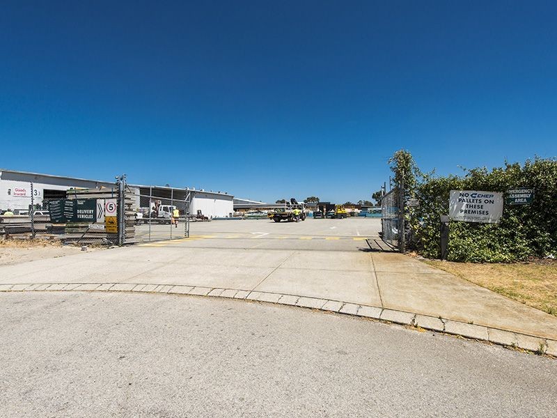 126 Pilbara Street, Welshpool WA 6106