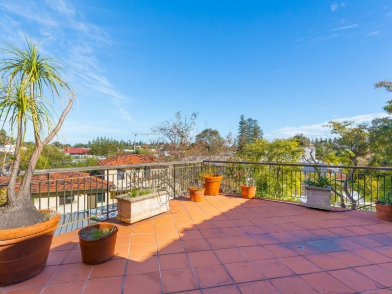 519 Stirling Highway, Cottesloe WA 6011