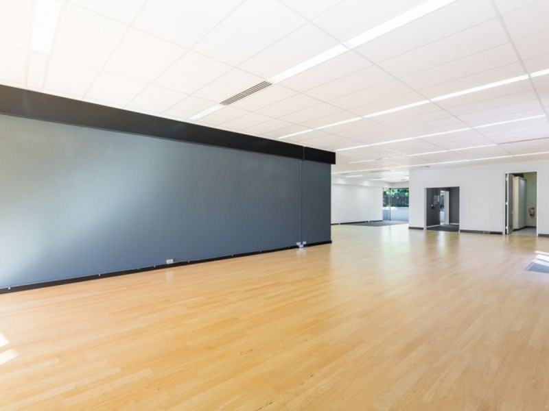 108 Stirling Highway, Nedlands WA 6009