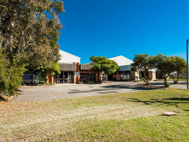 180 – 182 Daly Street, Belmont WA 6104