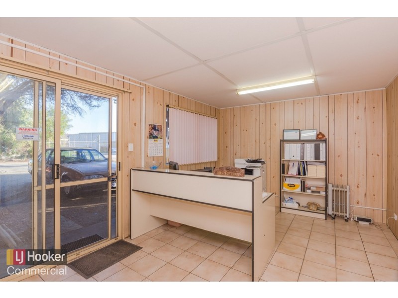 5 Rollings Crescent, Kwinana Beach WA 6167