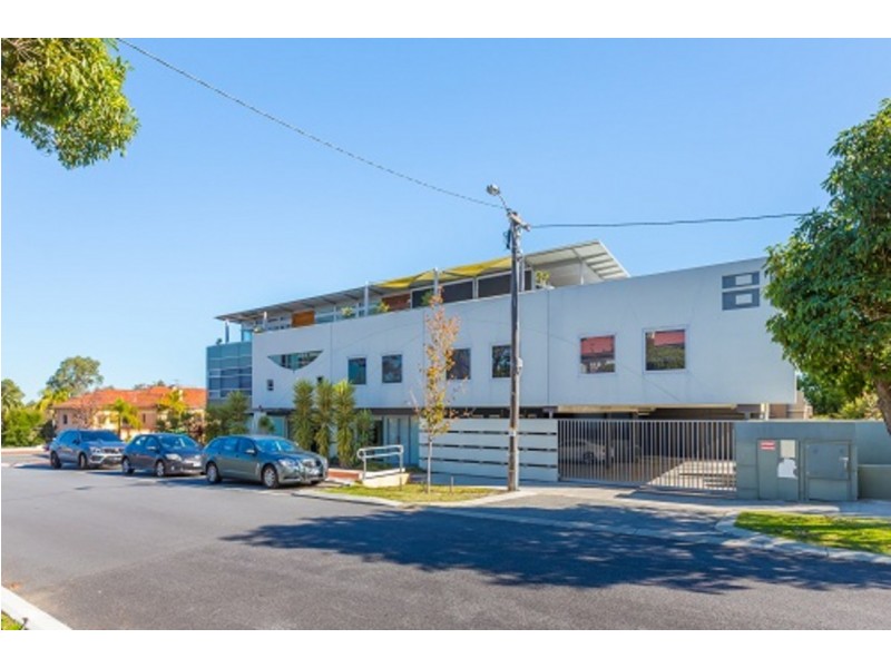 4/81 Stirling Highway, Nedlands WA 6009