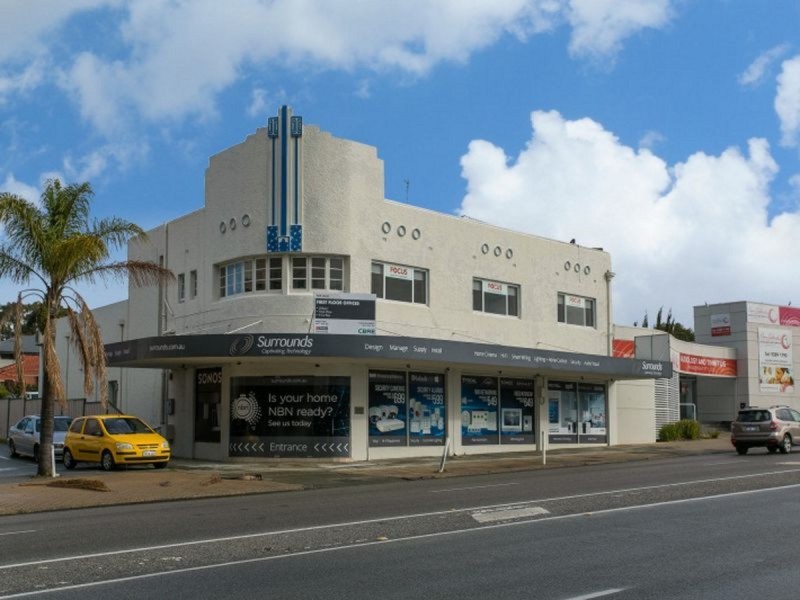 102 Stirling Highway, Nedlands WA 6009