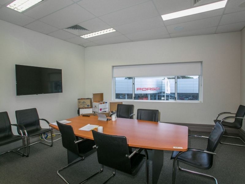 102 Stirling Highway, Nedlands WA 6009