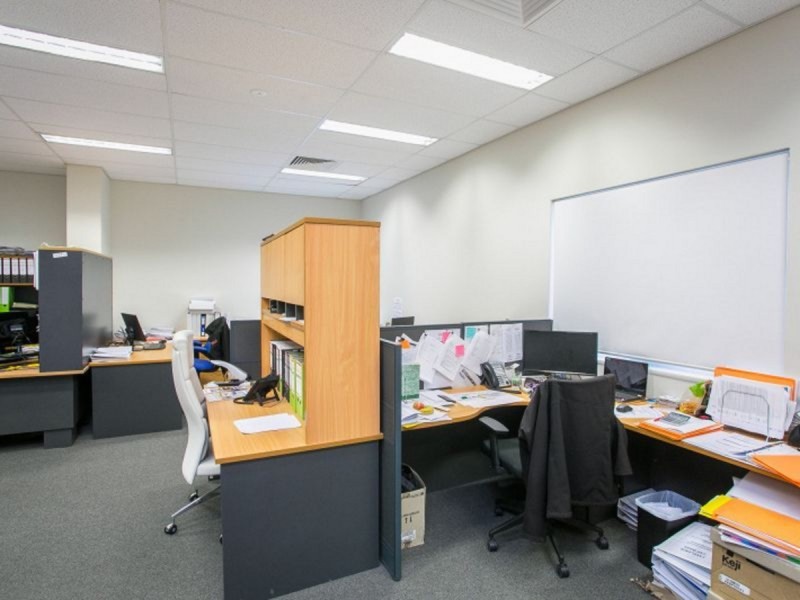 102 Stirling Highway, Nedlands WA 6009