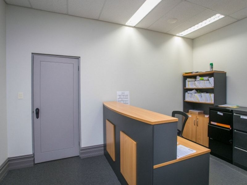 102 Stirling Highway, Nedlands WA 6009