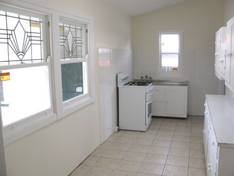 114 Hillcrest Avenue, Hurstville Grove NSW 2220