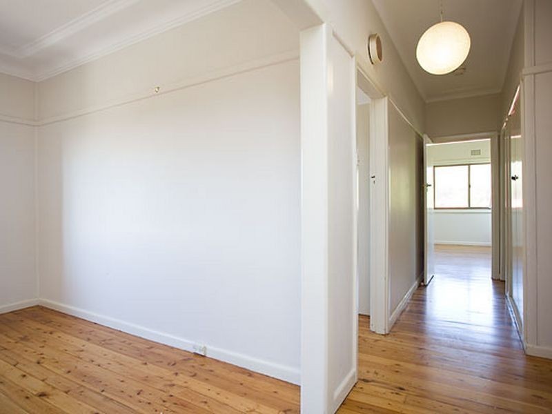 11 Vaughan St, Blakehurst NSW 2221