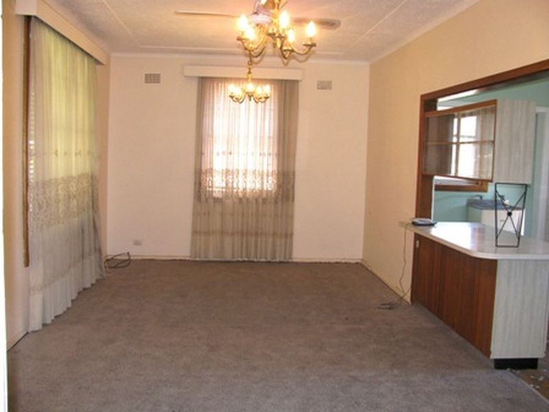 21 Thomas Street, Hurstville NSW 2220