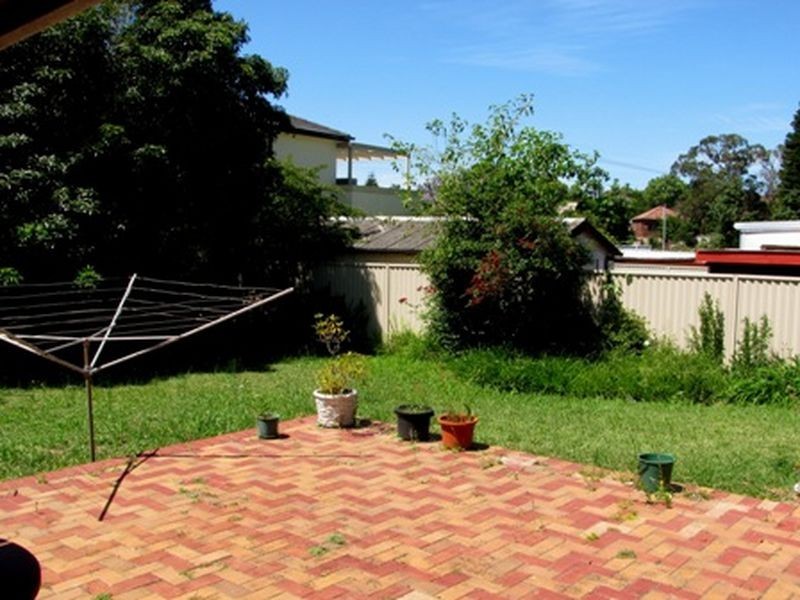 21 Thomas Street, Hurstville NSW 2220