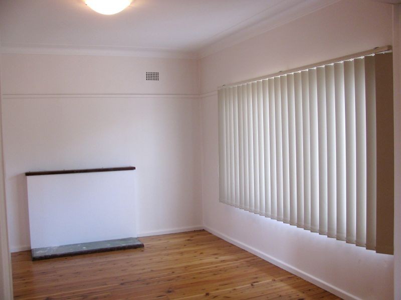 81 Old Taren Point Road, Taren Point NSW 2229