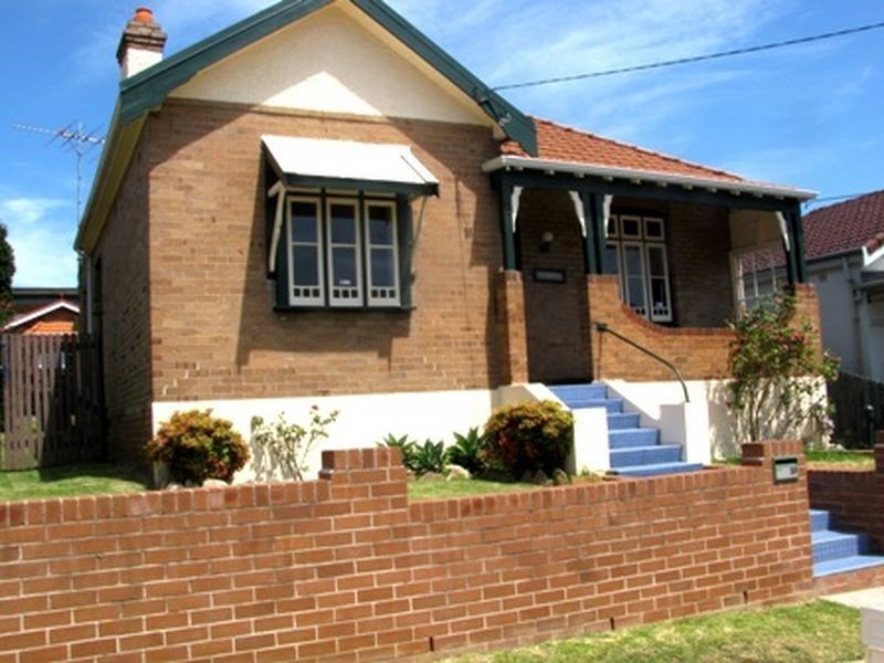 39 Vine Street, Hurstville NSW 2220