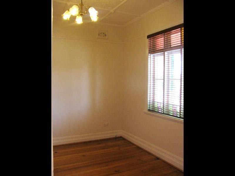 39 Vine Street, Hurstville NSW 2220