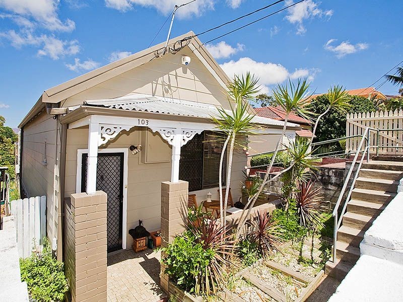 103 Bellevue Parade, Hurstville NSW 2220