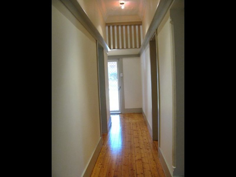 44 Prince Edward Street, Carlton NSW 2218