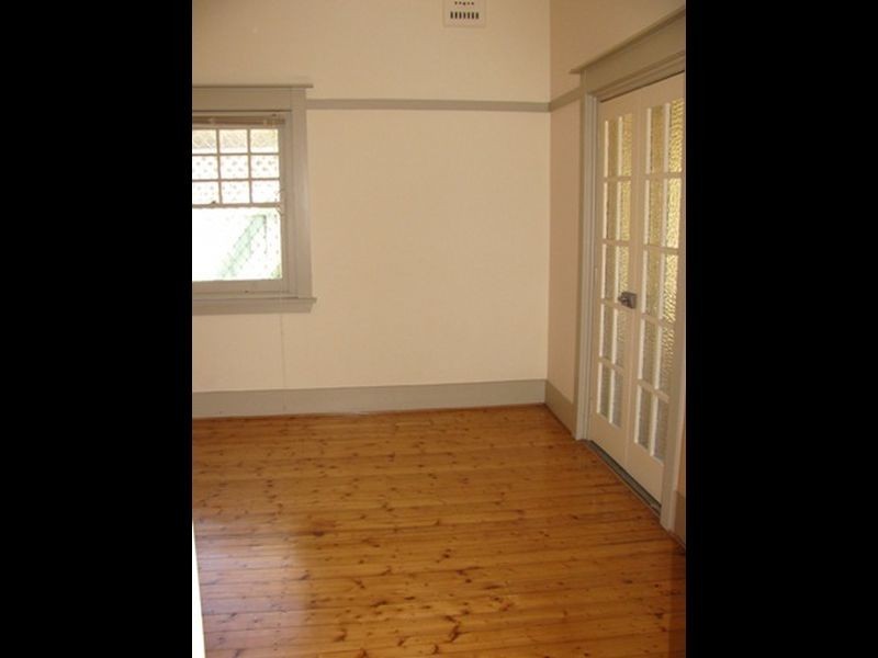 44 Prince Edward Street, Carlton NSW 2218