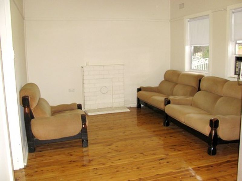 30 Waitara Parade, Hurstville Grove NSW 2220