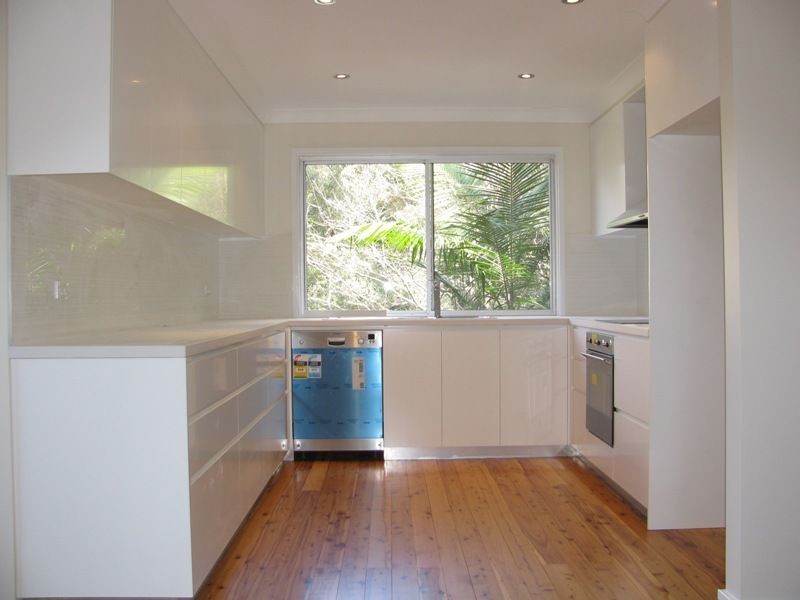 12 Oak Avenue, Lugarno NSW 2210